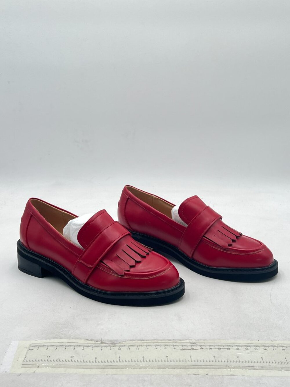 Red Women Loafers Fringed Tassels Decor Closed Round Toe Chunky Low Heels Shoes - Picture 3 of 7